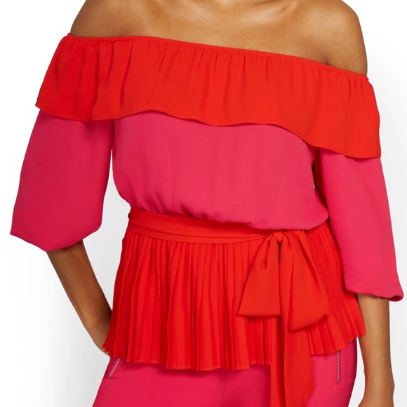 NWT! Colorblock red & fuchsia pink off-shoulder pleated peplum blouse +belt - Picture 1 of 6